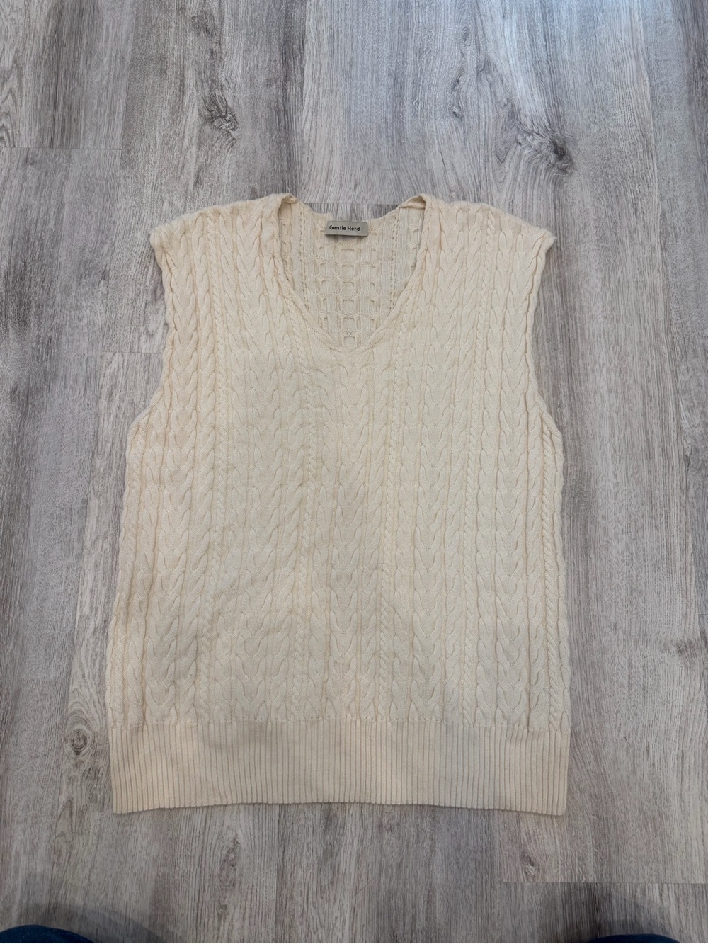Gentle Herd Women’s 100% Wool Cable Knit Sweater Vest Cream L